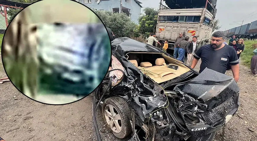Hatay’da korkutan kaza! Yük treni otomobile çarptı, 2 yaralı