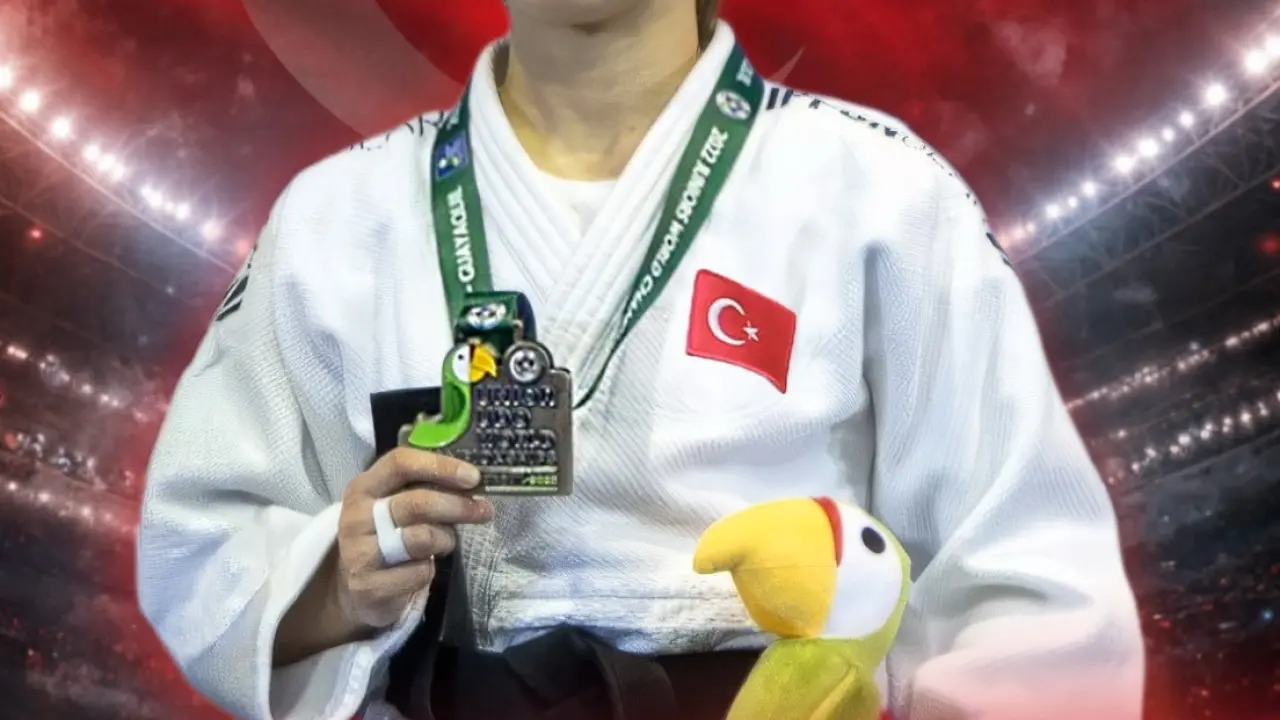 Milli sporculardan iki madalya