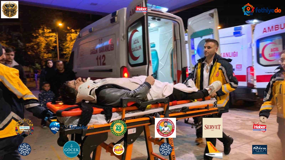 Bursa İnegöl'de otomobille çarpışan motosikletteki 2 kardeş yaralandı
