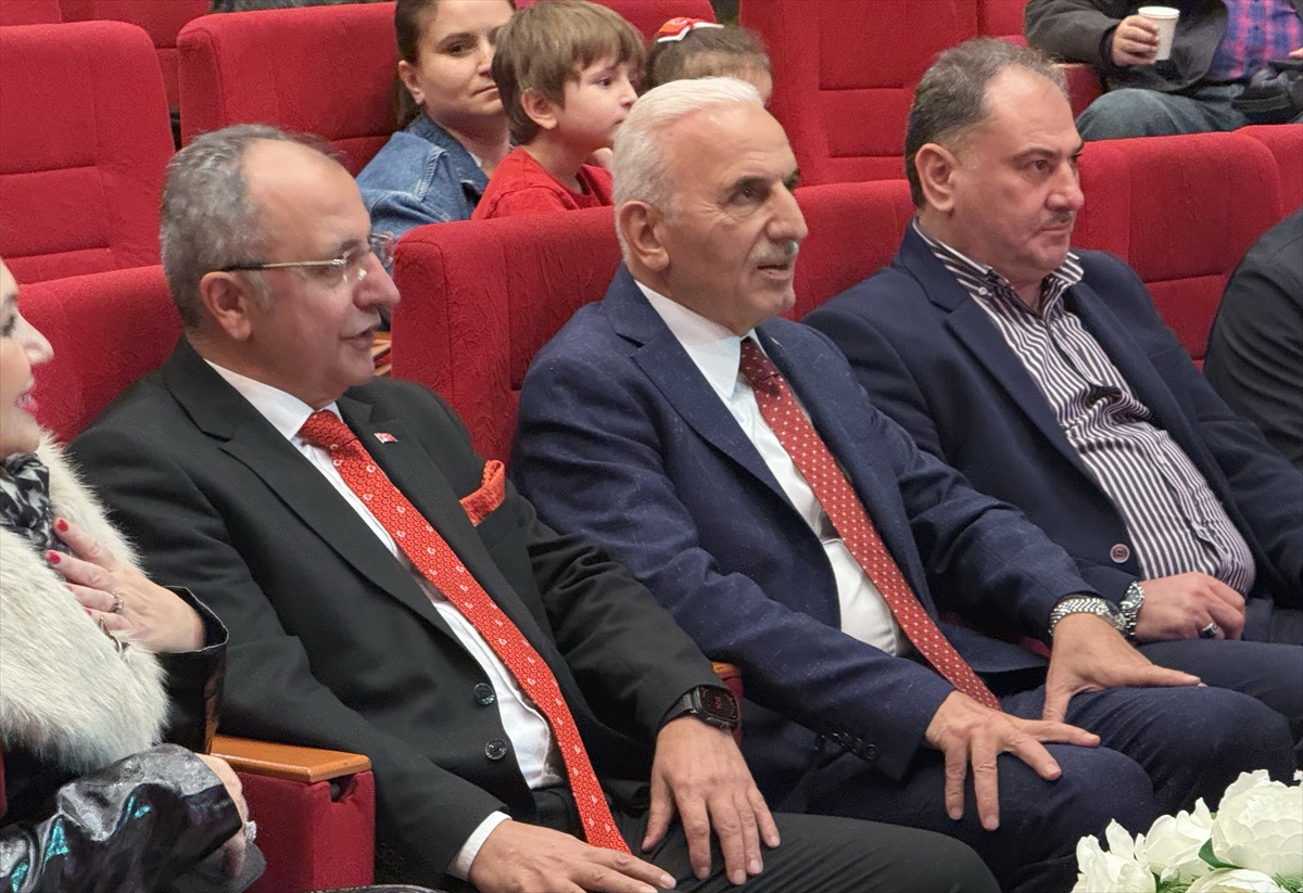 Ümraniye'de 29 Ekim Cumhuriyet Bayramı kutlandı