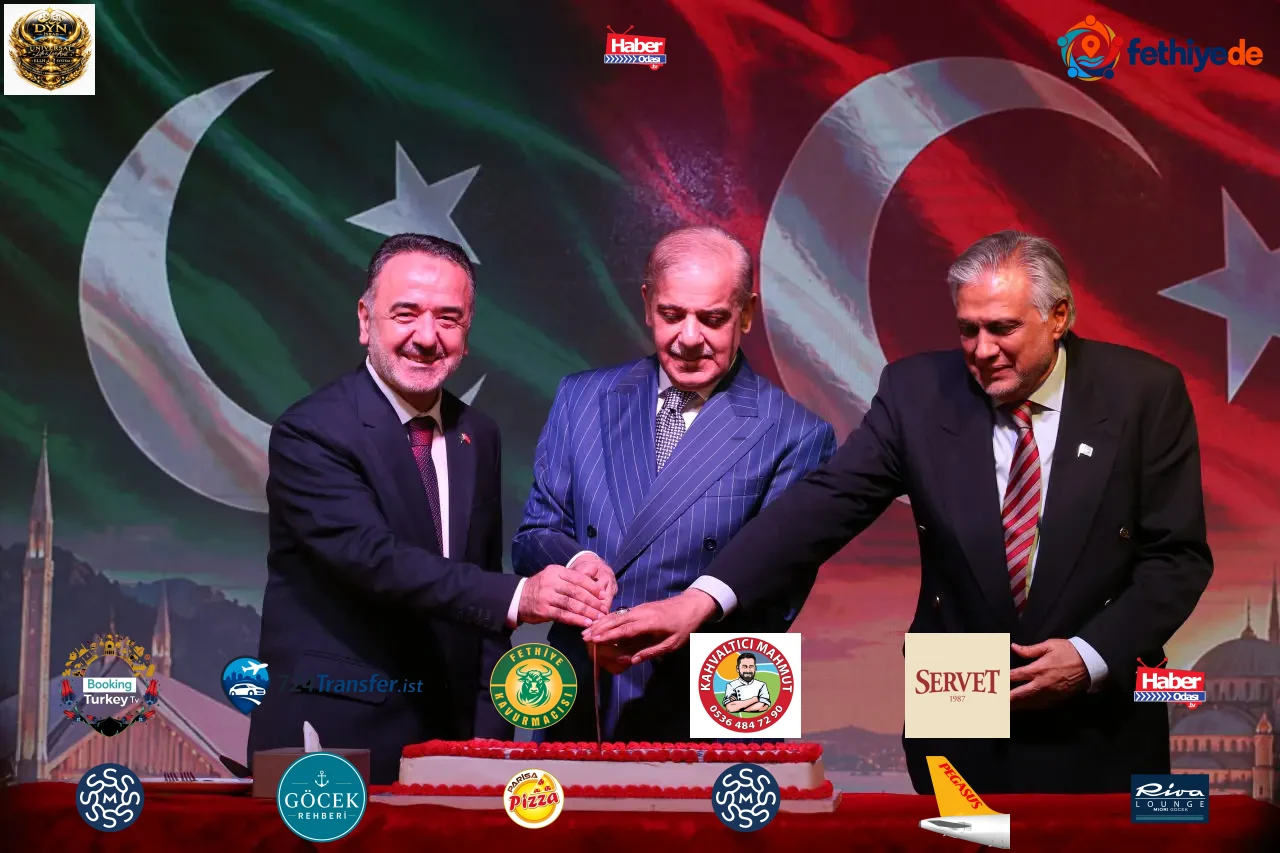 Türkiye'nin İslamabad Büyükelçiliğinde Büyükelçi Dr. İrfan Neziroğlu'nun ev sahipliğinde 29 Ekim Cumhuriyet Bayramı resepsiyonu düzenlendi.