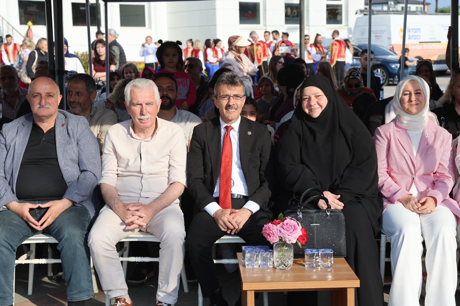 19 Mayıs Erenler’de Coşkuyla Kutlandı