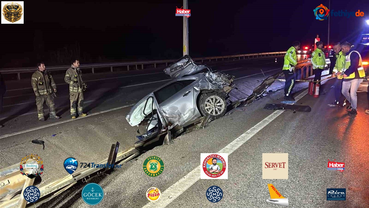 Çanakkale'de otomobil ikiye ayrıldı, araçtaki iki kişi hayatını kaybetti