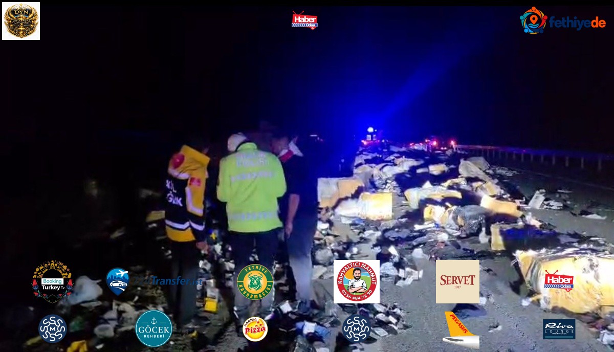 Erzincan-Sivas yolunda iki tırın karıştığı kazada 1 kişi yaralandı