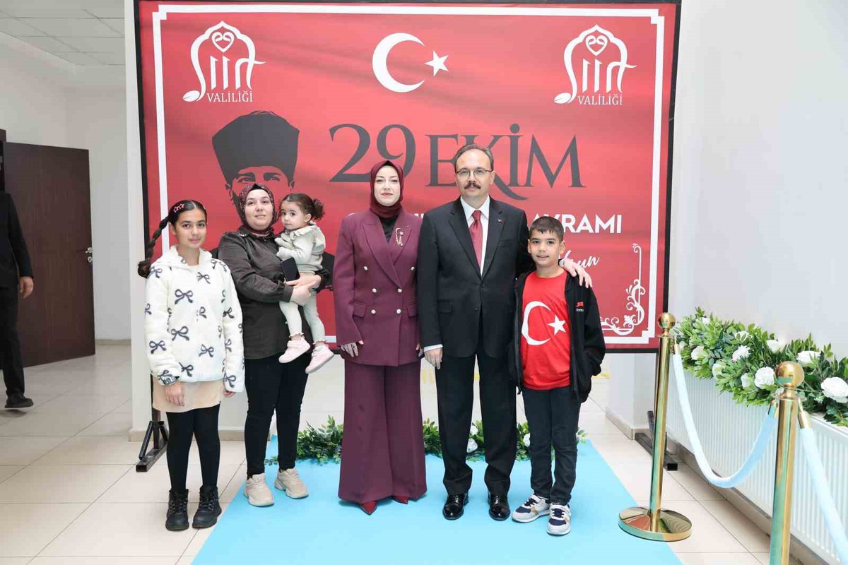 Siirt’te 29 Ekim Cumhuriyet Bayramı coşkuyla kutlandı