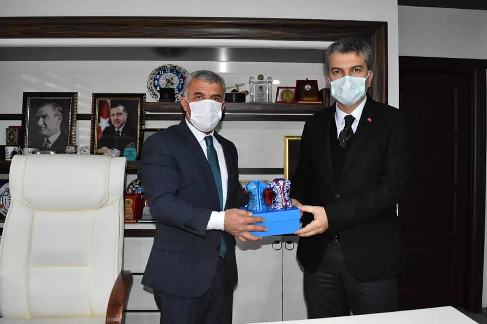 Ak Parti İl Başkanımız Sayın Sezgin Mumcu'yu belediyemizde misafir ettik.