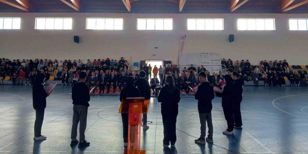 Bayburt Aydıntepe'de Cumhuriyet'in 103'üncü yıl dönümü kutlandı