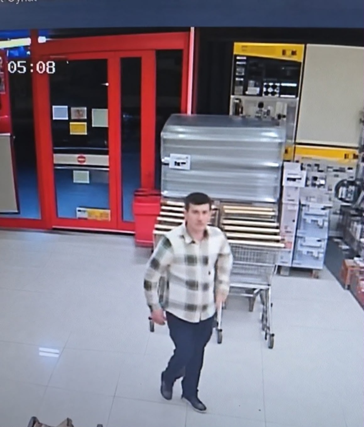 Bursa İnegöl'de 4 gündür haber alınamayan Emrah Gedik termal dronla aranıyor