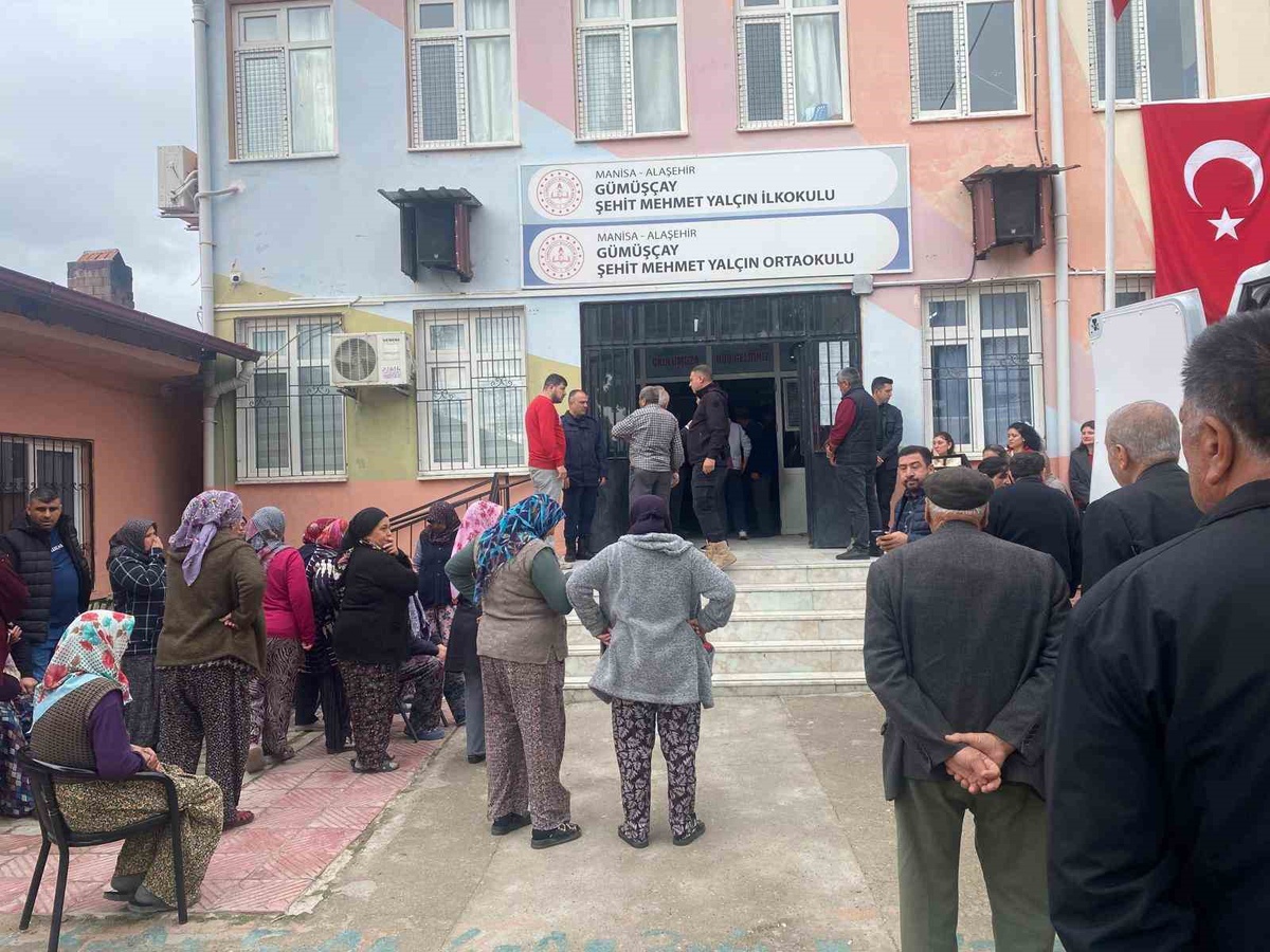Okulda baygın bulunan 57 yaşındaki hizmetli hayatını kaybetti