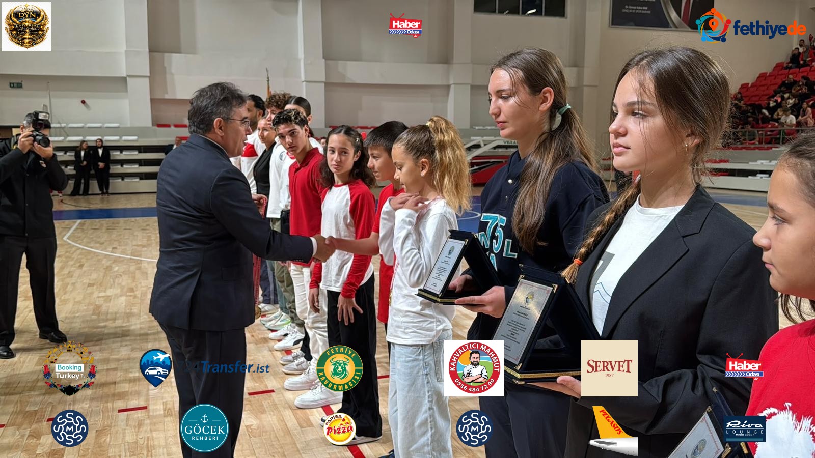 Marmaris'te Cumhuriyet coşkusu 103. yılında gururla yaşandı