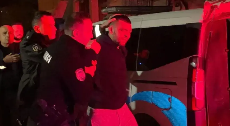 'Başımı eğemezsiniz' diyen sürücüye şok ceza! Polis otosunda direndi