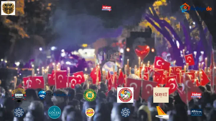 Cumhuriyet coşkusu geceyi aydınlattı