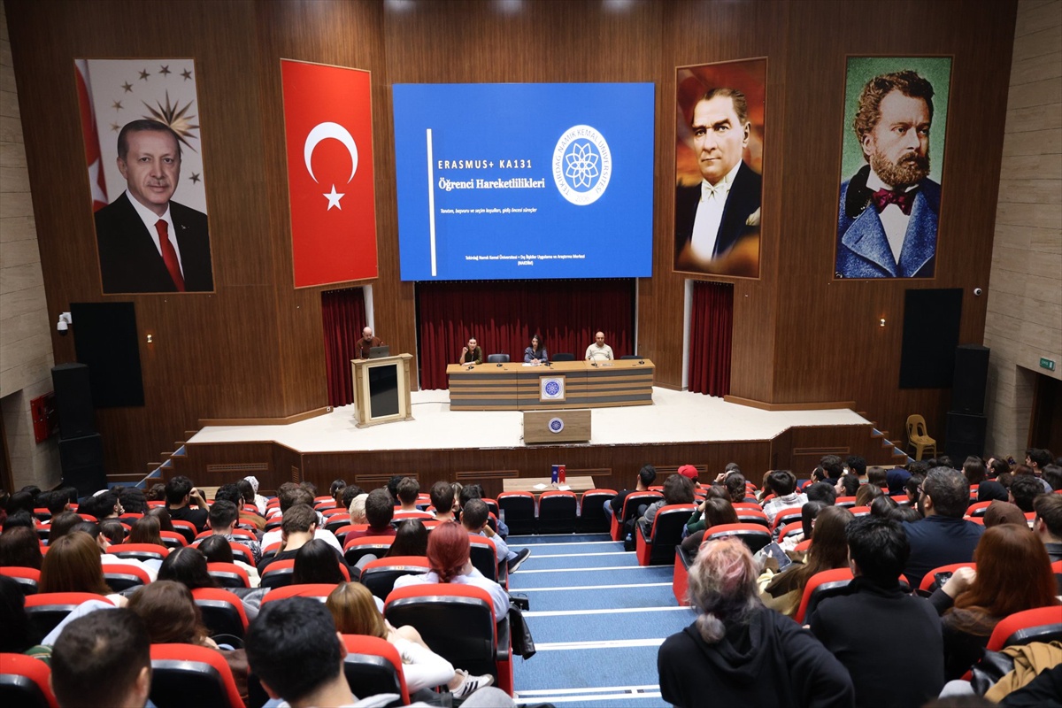 NKÜ'de Erasmus toplantısında öğrencilere hibe ve başvuru şartları anlatıldı
