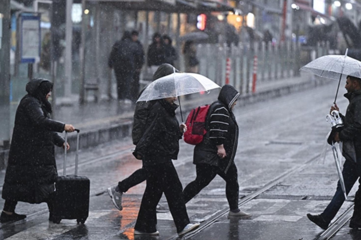 Meteoroloji'den yağış uyarısı! Tarih verildi, sağanak tüm yurda yayılacak