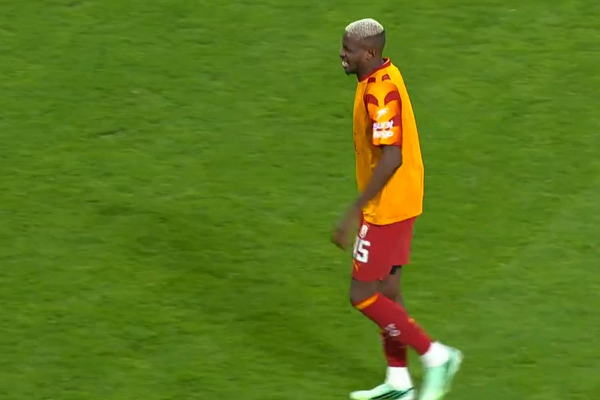 Osimhen'e ne oldu? Galatasaraylıları korkutan görüntü