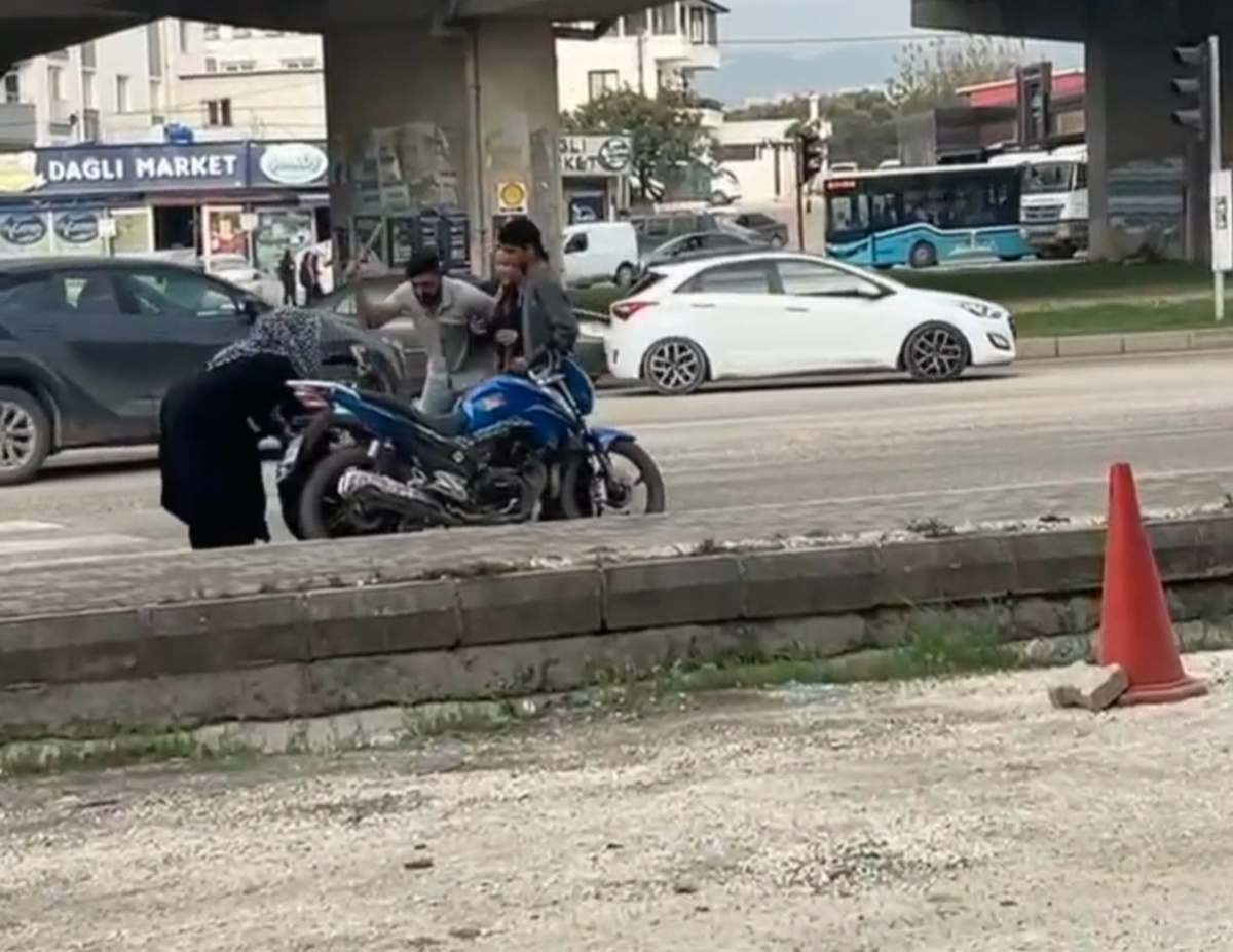 Hatay Defne'de sopalı kavgaya karışan 2 sürücüye 360 bin TL ceza kesildi