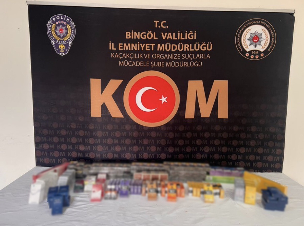 Bingöl'de kaçakçılık operasyonunda 250 paket gümrük kaçağı sigara ele geçirildi