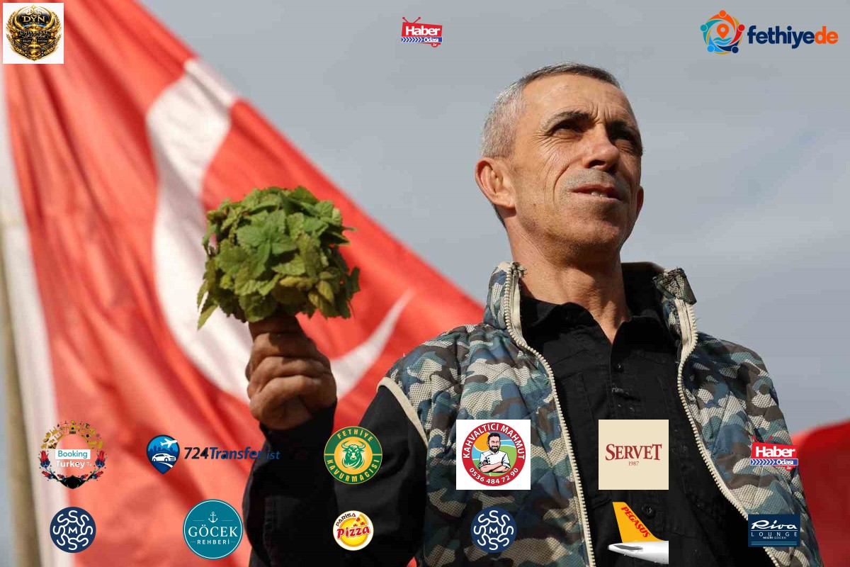 Elazığ'da öğretmen Hakan Özdemir, kiraladığı 5 dönüm arazide tıbbi bitki üretiyor