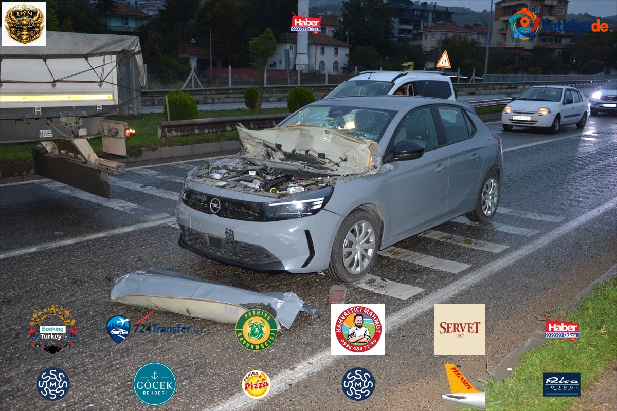 Samsun Havza'da tırla çarpışan otomobildeki 2 yaralı hastaneye kaldırıldı