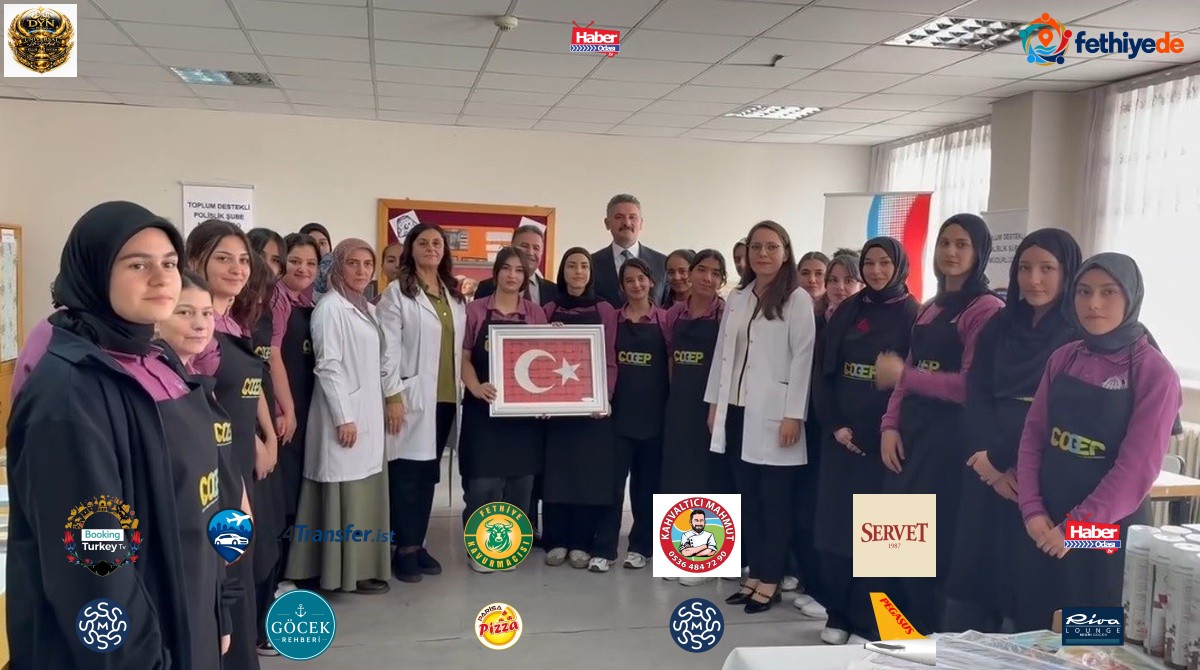 Erzincan'da ÇOGEP kapsamında lise öğrencilerine kâğıt rölyef kursu açıldı
