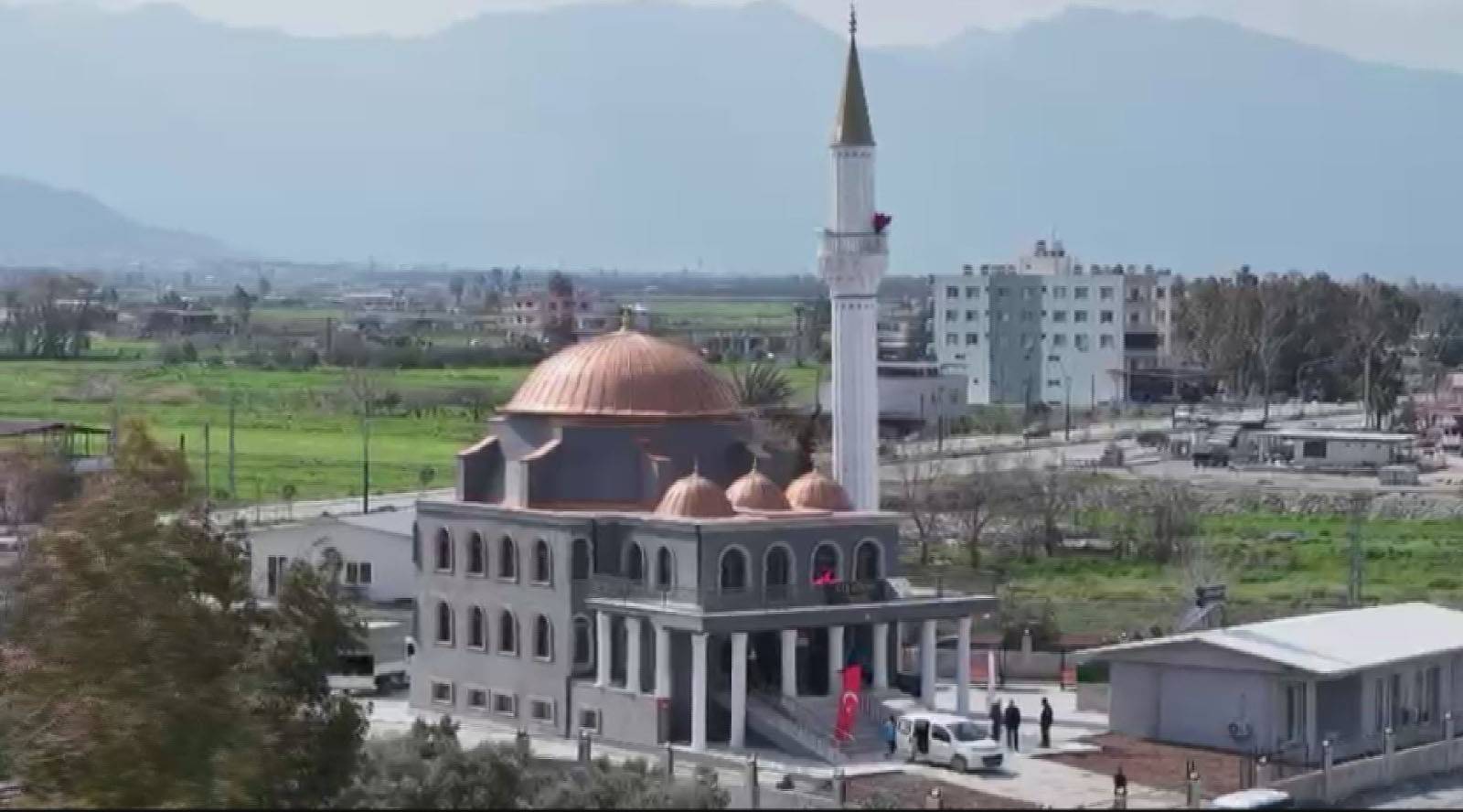 Depremin ardından Hatay’da 123’üncü cami ibadete açıldı