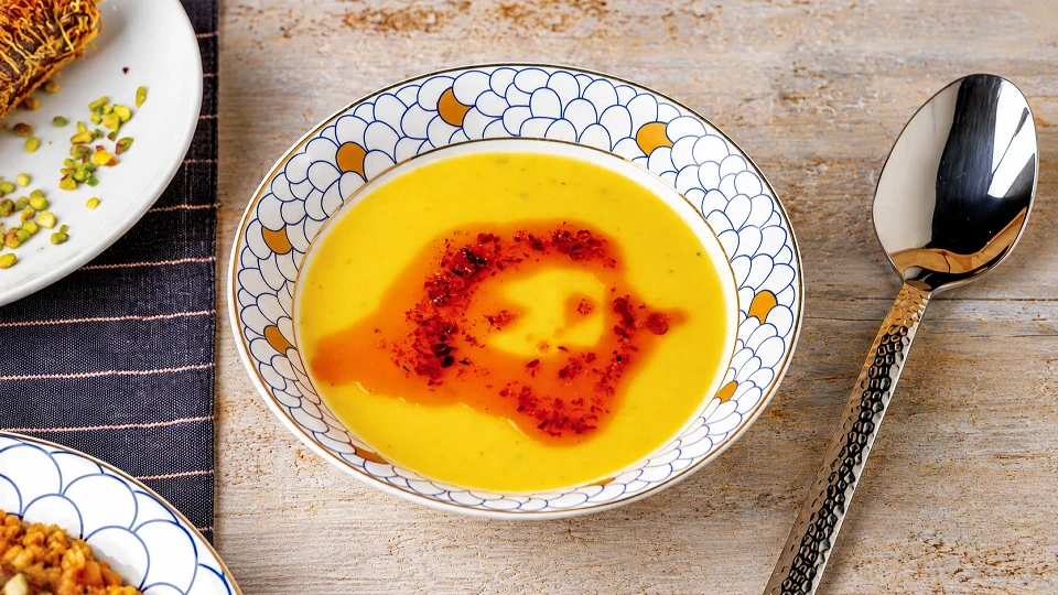 Süzme Mercimek Çorbası Tarifi
