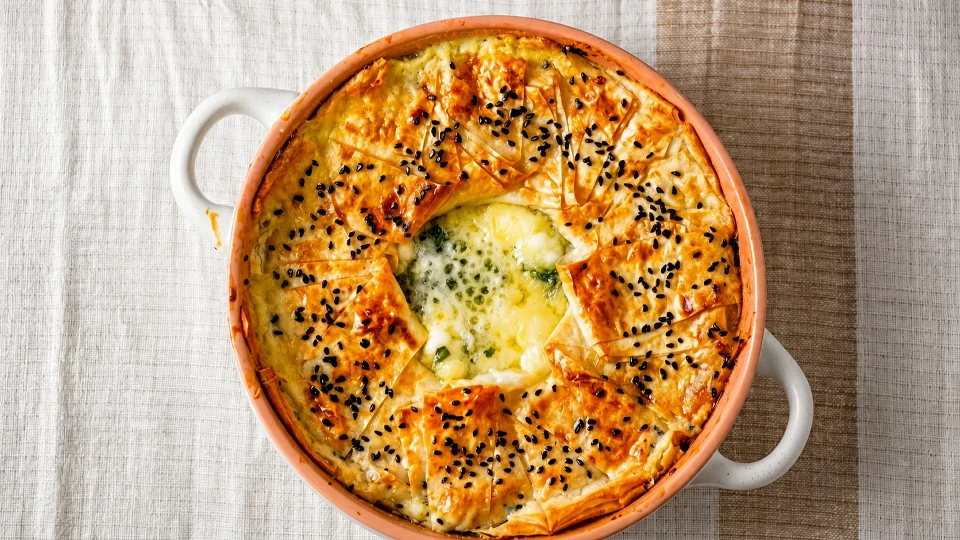 Pazılı Kat Böreği Tarifi