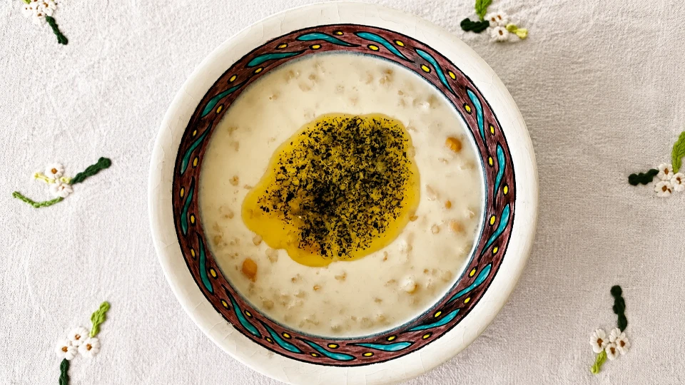 Naneli Yoğurtlu Buğday Çorbası Tarifi