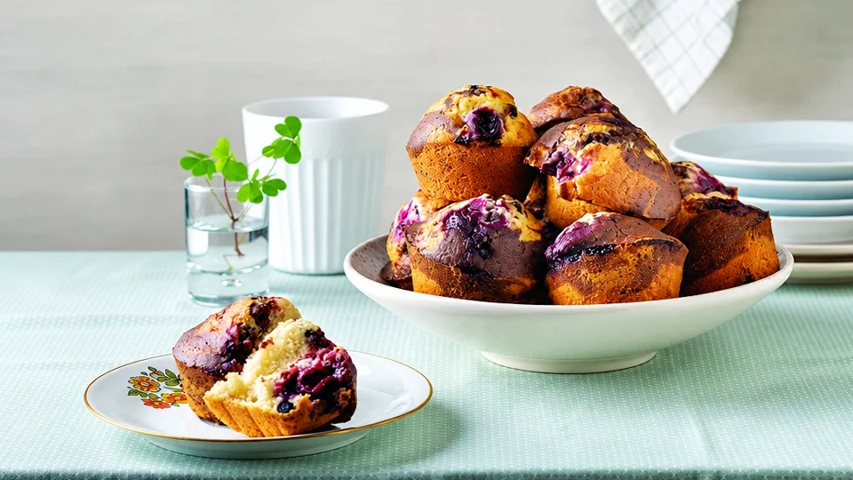Vişneli Damla Çikolatalı Muffin Tarifi