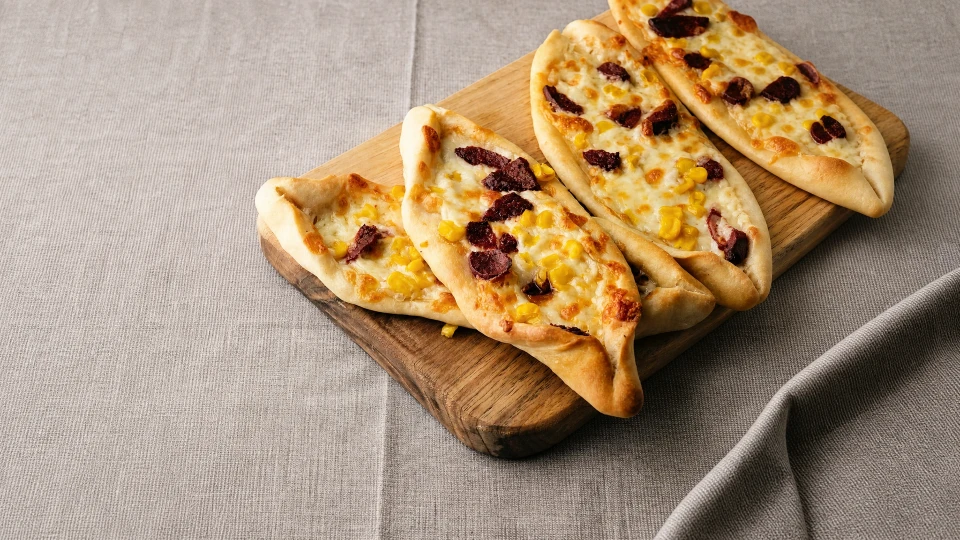 Minik Pizza Pideler Tarifi