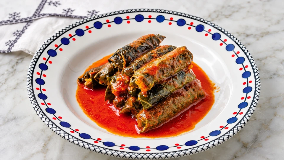 Zeytinyağlı Karalahana Sarması – Ordu (Karadeniz Bölgesi) Tarifi