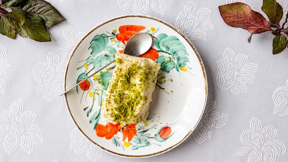 Damla Sakızlı Fıstıklı Sarma Tarifi